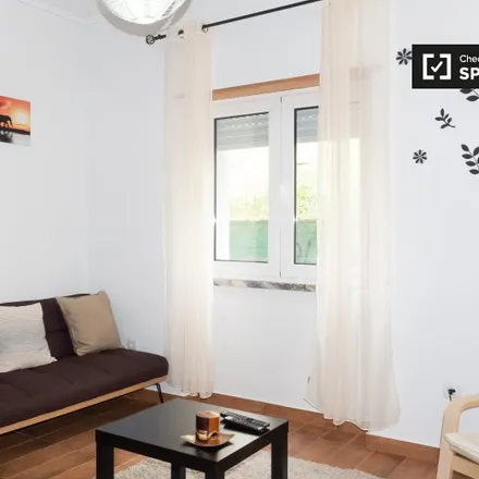 Rent this 1 bed apartment on Rua Elina Guimarães in 1750-200 Lisbon, Portugal