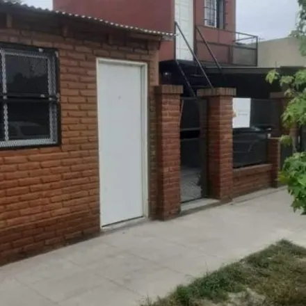 Buy this 5 bed house on Huici y Albariños in Dolores de Huici, Partido de Hurlingham
