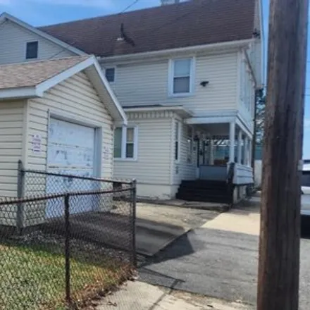 Image 3 - 288 West 3rd Street, Old Sugar Loaf, Hazleton, PA 18201, USA - House for sale