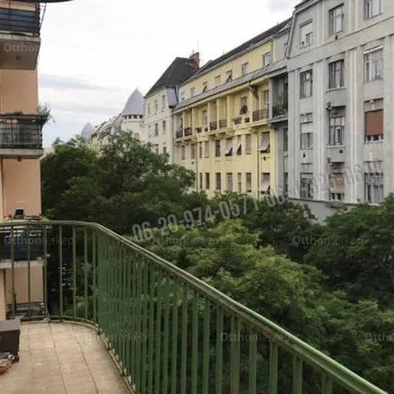 Image 5 - kürtőskalács, Budapest, Andrássy út, 1061, Hungary - Apartment for rent
