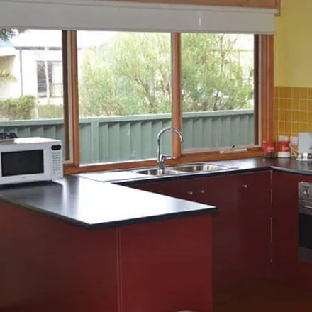 Rent this 3 bed house on Indented Head VIC 3223