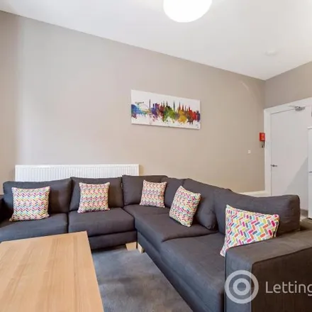 Rent this 5 bed apartment on 225 Bath Street in Glasgow, G2 4GZ
