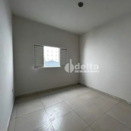 Rent this 2 bed house on Rua Visconde de Ouro Preto in Custódio Pereira, Uberlândia - MG