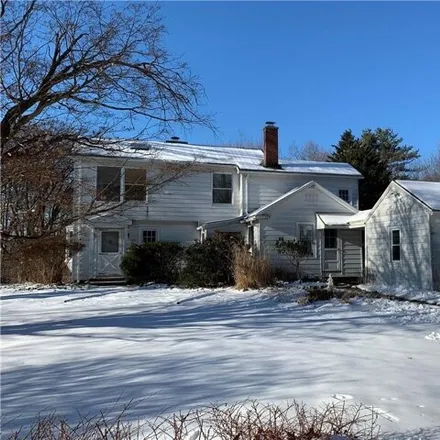 Rent this 3 bed house on 78 Codfish Hill Road in Bethel, CT 06801