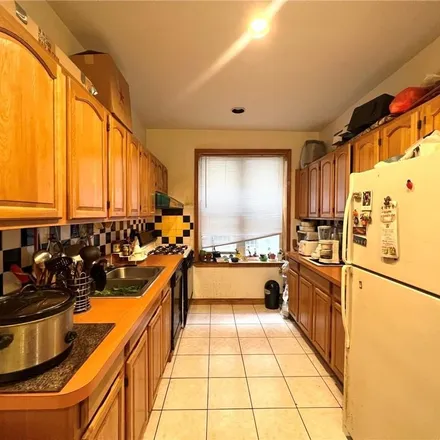 Image 4 - 1614 Avenue R, New York, NY 11229, USA - Townhouse for sale