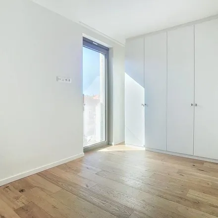 Rent this 2 bed apartment on Groenestraat 62 in 8000 Bruges, Belgium