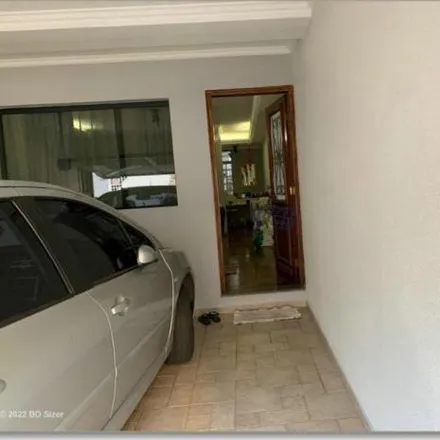 Buy this 2 bed house on Rua Almirante Protógenes in Jardim, Santo André - SP