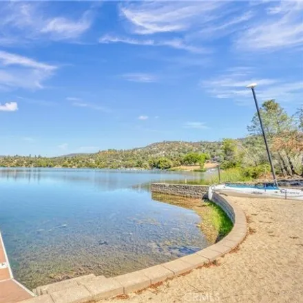 Image 3 - 19059 North Shore Court, Hidden Valley Lake, Lake County, CA 95467, USA - House for sale