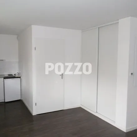 Rent this 1 bed apartment on Supplay Vire in Avenue du Général Leclerc, 14500 Vire