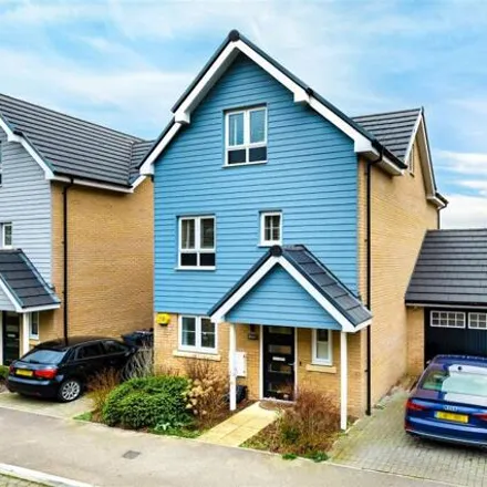 Buy this 3 bed house on Kennett Lane in Chertsey, KT16 9FY