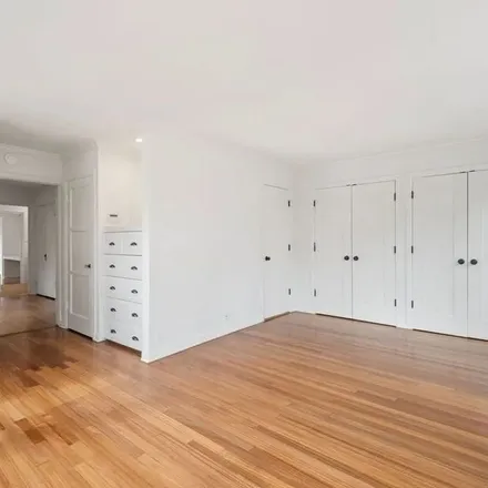 Rent this 4 bed apartment on 285 23rd Street in Santa Monica, CA 90402