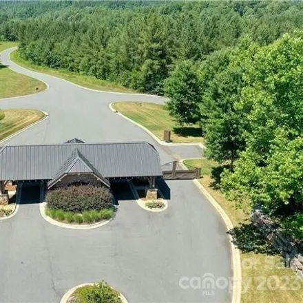 Image 5 - Table Rock Trace, Valdese, NC, USA - House for sale