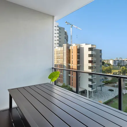 Rent this 2 bed apartment on 12 Cunningham Street in Newstead QLD 4006, Australia