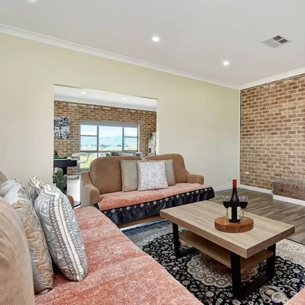 Image 9 - Anambah NSW 2320, Australia - House for rent