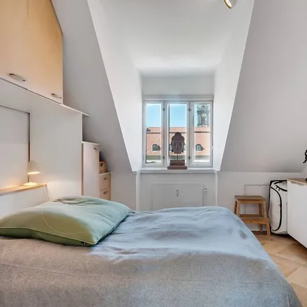 Rent this 4 bed apartment on McKinsey & Company in Ved Stranden, 1061 København K