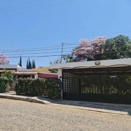 Buy this 3 bed house on unnamed road in 45915 San Antonio Tlayacapan, JAL