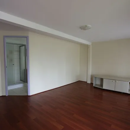 Image 7 - Nerine Street, Kingston QLD 4114, Australia - Apartment for rent