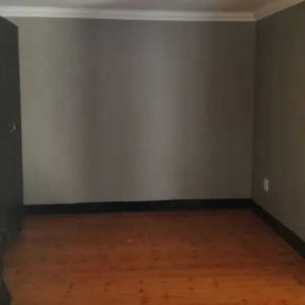 Image 2 - Albrecht Street, Mangaung Ward 21, Bloemfontein, 9301, South Africa - Apartment for rent