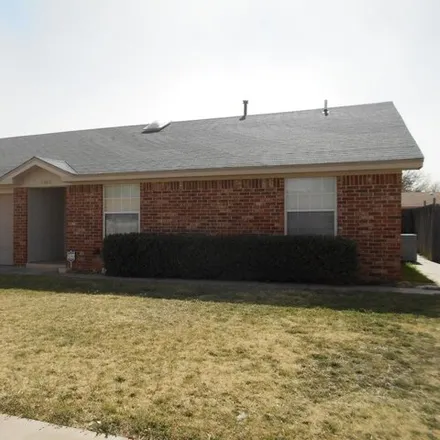 Image 1 - 5805 12th Street, Lubbock, TX 79416, USA - House for rent