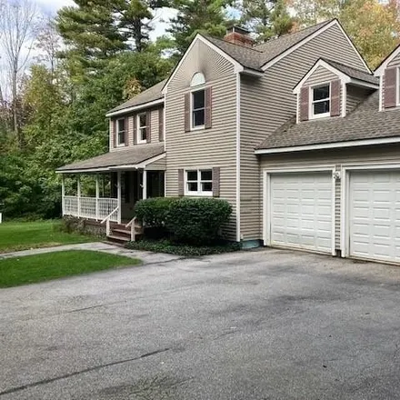 Rent this 4 bed house on 95 Mammoth Rd in Hooksett, New Hampshire