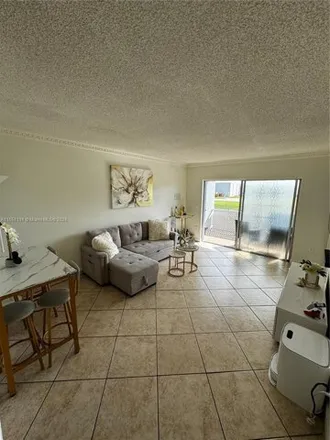 Rent this 1 bed condo on 1725 West 60th Street in Hialeah, FL 33012