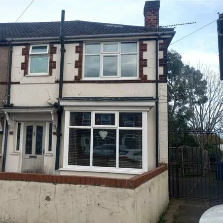 Buy this 3 bed house on 17 Chelmsford Avenue in Grimsby, DN34 4SA