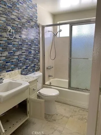 Image 3 - 1370 Amethyst Street, Redondo Beach, CA 90277, USA - House for sale