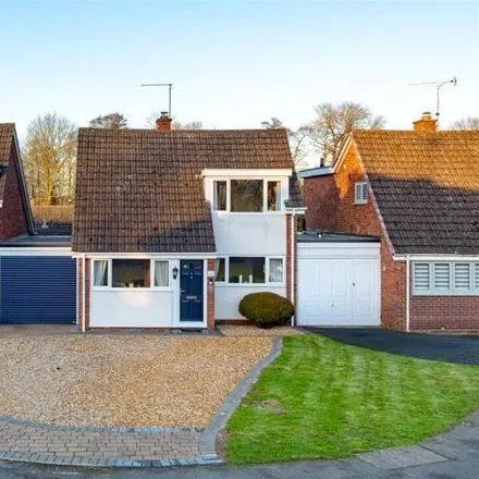 Buy this 3 bed house on Bredon Close in Albrighton, WV7 3PQ