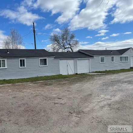 Image 3 - 1282 Highland Drive, Blackfoot, ID 83221, USA - Duplex for sale