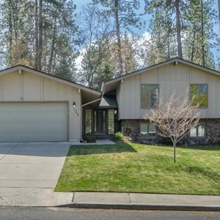 Buy this 4 bed house on 1708 East 35th Avenue in Spokane, WA 99203