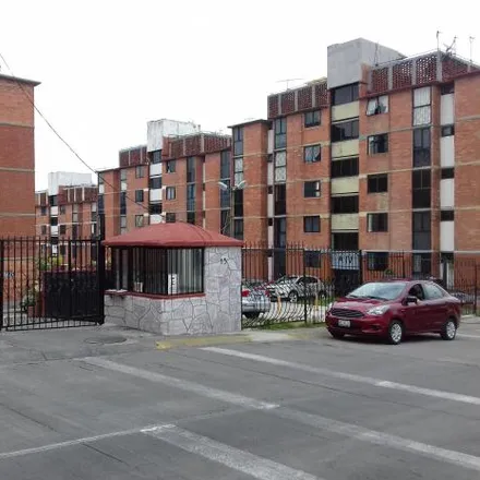 Rent this 3 bed apartment on Calle Paseo de España 6 in Colonia Lomas Verdes 3ra Sección, 53120 Naucalpan de Juárez