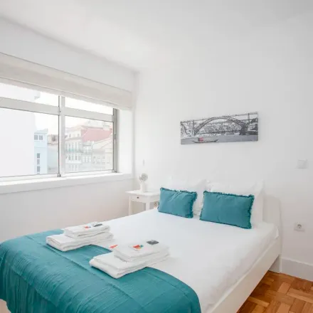 Rent this 1 bed apartment on Fátima & Teresa Simas in Rua de Santa Catarina, 4000-054 Porto