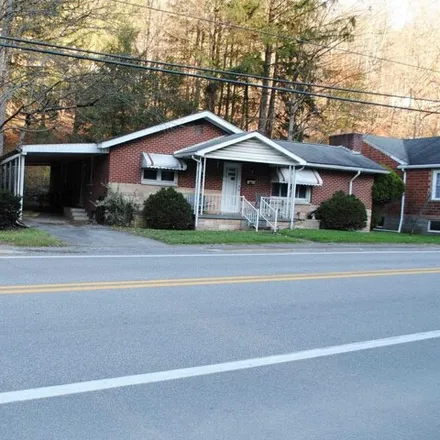 Image 1 - 729 South Main Street, Philippi, WV 26416, USA - House for sale