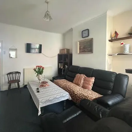 Buy this 2 bed house on Ranelagh Road in London, E6 2SA