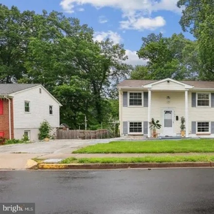 Buy this 3 bed house on 4144 Granby Road in Woodbridge, VA 22193