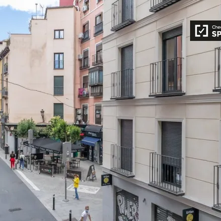 Image 6 - Calle de la Cruz, 28012 Madrid, Spain - Room for rent