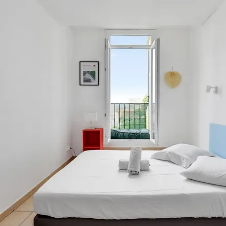 Rent this 1 bed apartment on 13001 Marseille