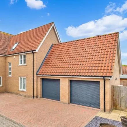 Buy this 5 bed house on unnamed road in Swaffham Prior, CB25 0FH