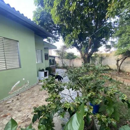 Buy this 3 bed house on Avenida Capitão Mário Toledo de Camargo in Jardim Ipanema, Santo André - SP