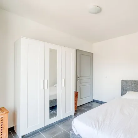 Rent this 3 bed house on 24510 Sainte-Foy-de-Longas