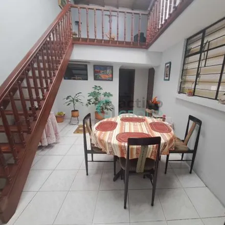 Image 1 - Farmacia Garces, Vasco de Contreras, 170100, Quito, Ecuador - House for sale