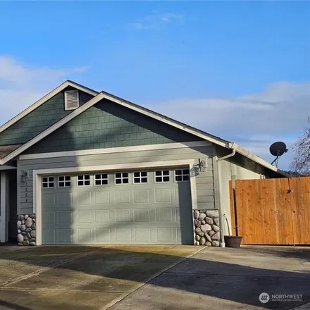 Buy this 3 bed house on Altrusa Park Trail in Longview, WA