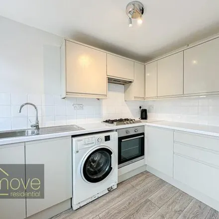 Image 2 - Maintree Crescent, Liverpool, L24 6SN, United Kingdom - Townhouse for sale