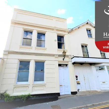 Rent this 6 bed townhouse on Bedford Street in Royal Leamington Spa, CV32 5JS