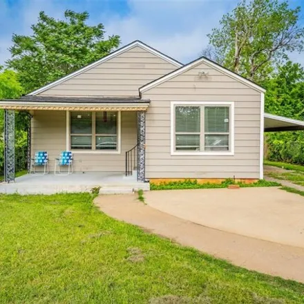 Buy this 3 bed house on 1904 Daniel Street in Fort Worth, TX 76104