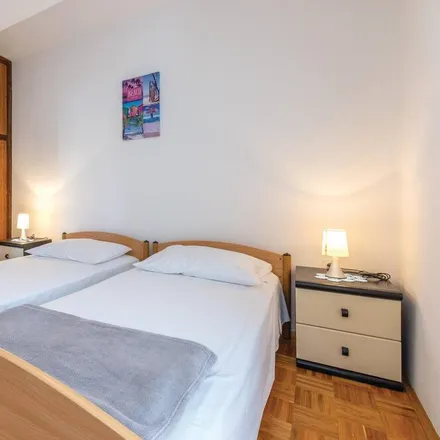 Image 4 - Grad Trogir, Split-Dalmatia County, Croatia - Apartment for rent