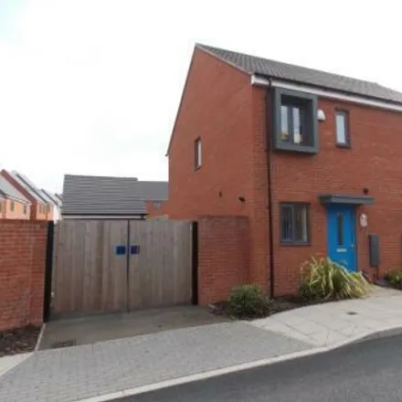 Rent this 2 bed duplex on Cottom Way in Dawley, TF3 5GG