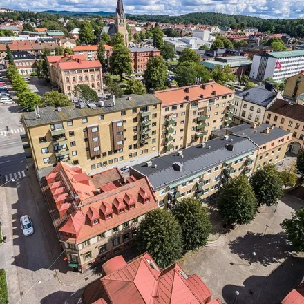 Rent this 4 bed apartment on Södra Kyrkogatan in 503 34 Borås, Sweden