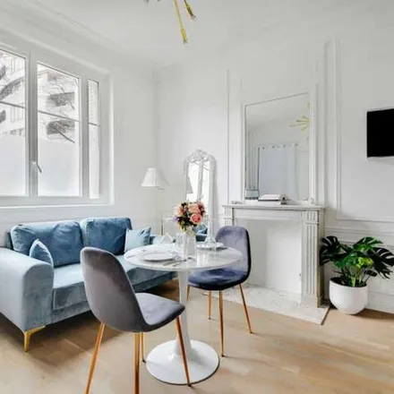 Image 3 - 10 Rue d'Ankara, 75016 Paris, France - Apartment for rent