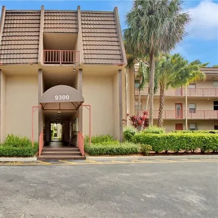 Buy this 2 bed condo on 9300 Lime Bay Boulevard in Tamarac, FL 33321